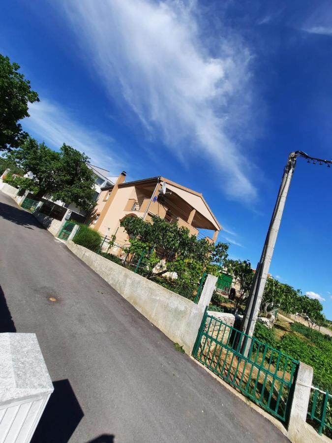 Apartamento Danisacroatia Maslenica Exterior foto